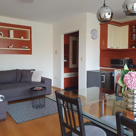 Trend Balaca Apartment